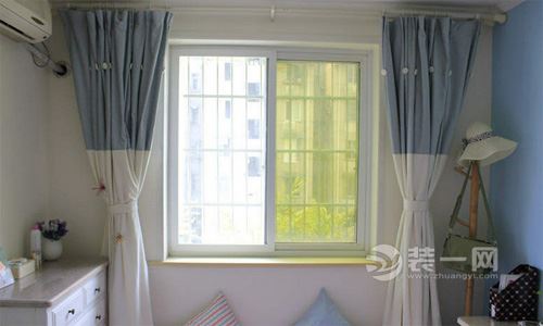 小清新地中海风格卧室窗帘装修效果图